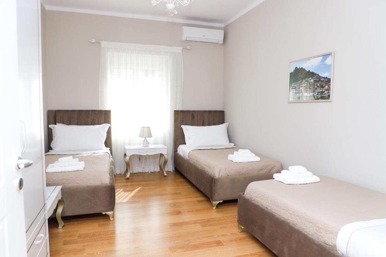 Olimpia Inn Berat Esterno foto